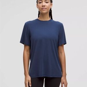 Lululemon women’s T-shirt